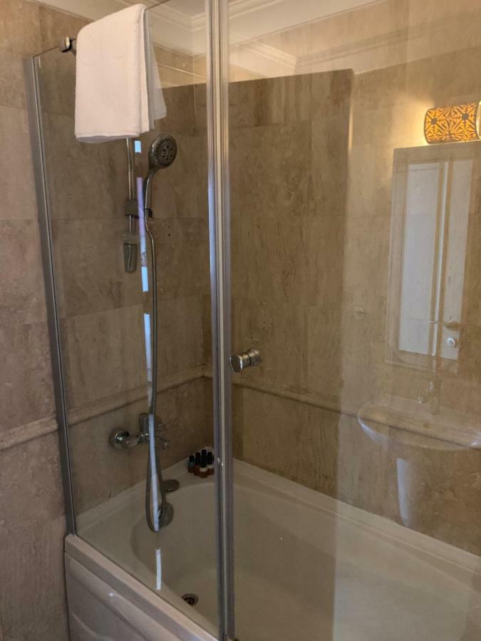 Cosmos Hotel Isztambul Kültér fotó